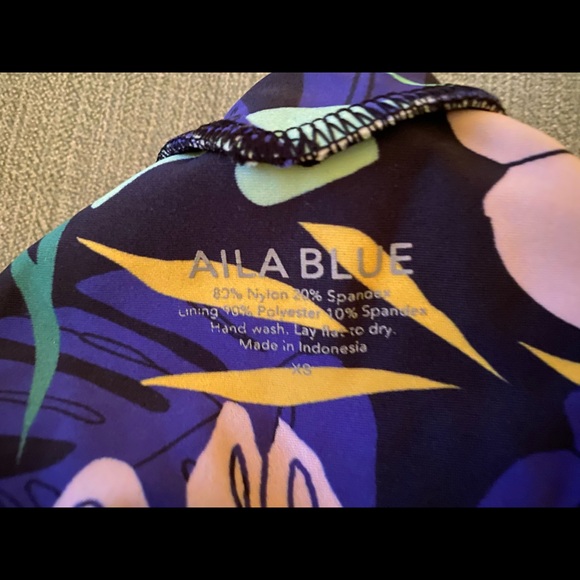 alia blue bathing suit. size-xs - Picture 3 of 6